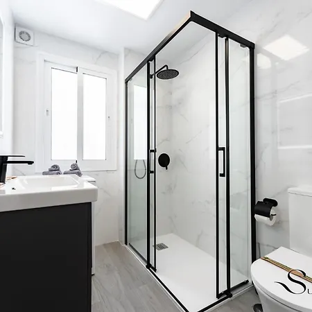 Fancy 2br Retreat Pool Parking, Wonderful Views * Benalmádena