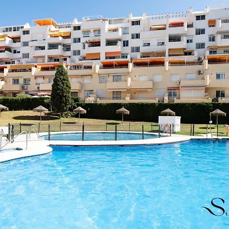Apartment Fancy 2br Retreat Pool Parking, Wonderful Views