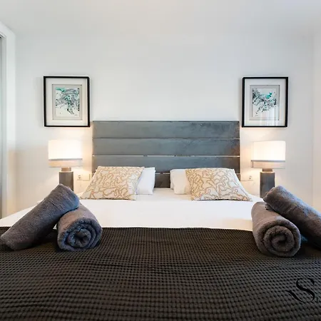 Apartment Fancy 2br Retreat Pool Parking, Wonderful Views